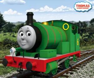 yapboz Percy, genç lokomotif, yeşil renkli ve sayısı 6 ile. Percy Thomas en iyi arkadaşı.